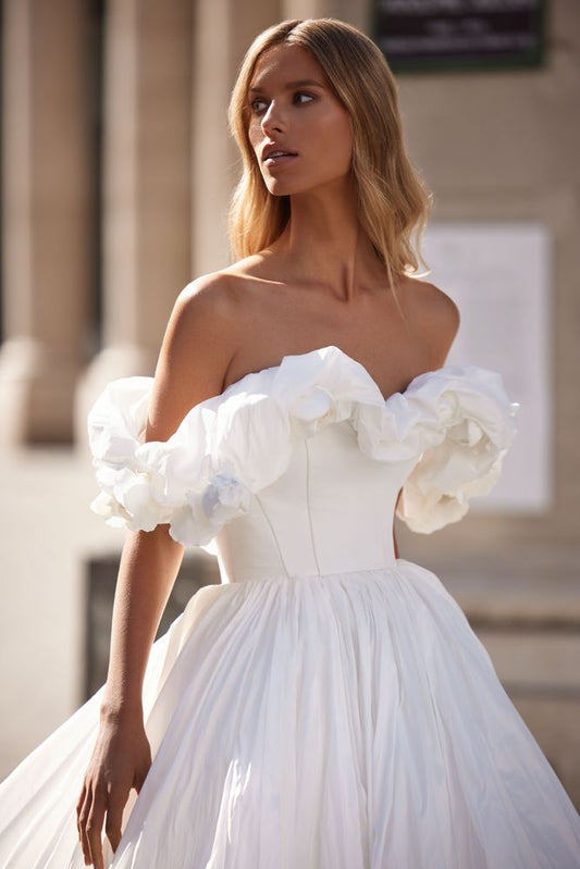 Which Fabric Is Best for Your Prom Dress?