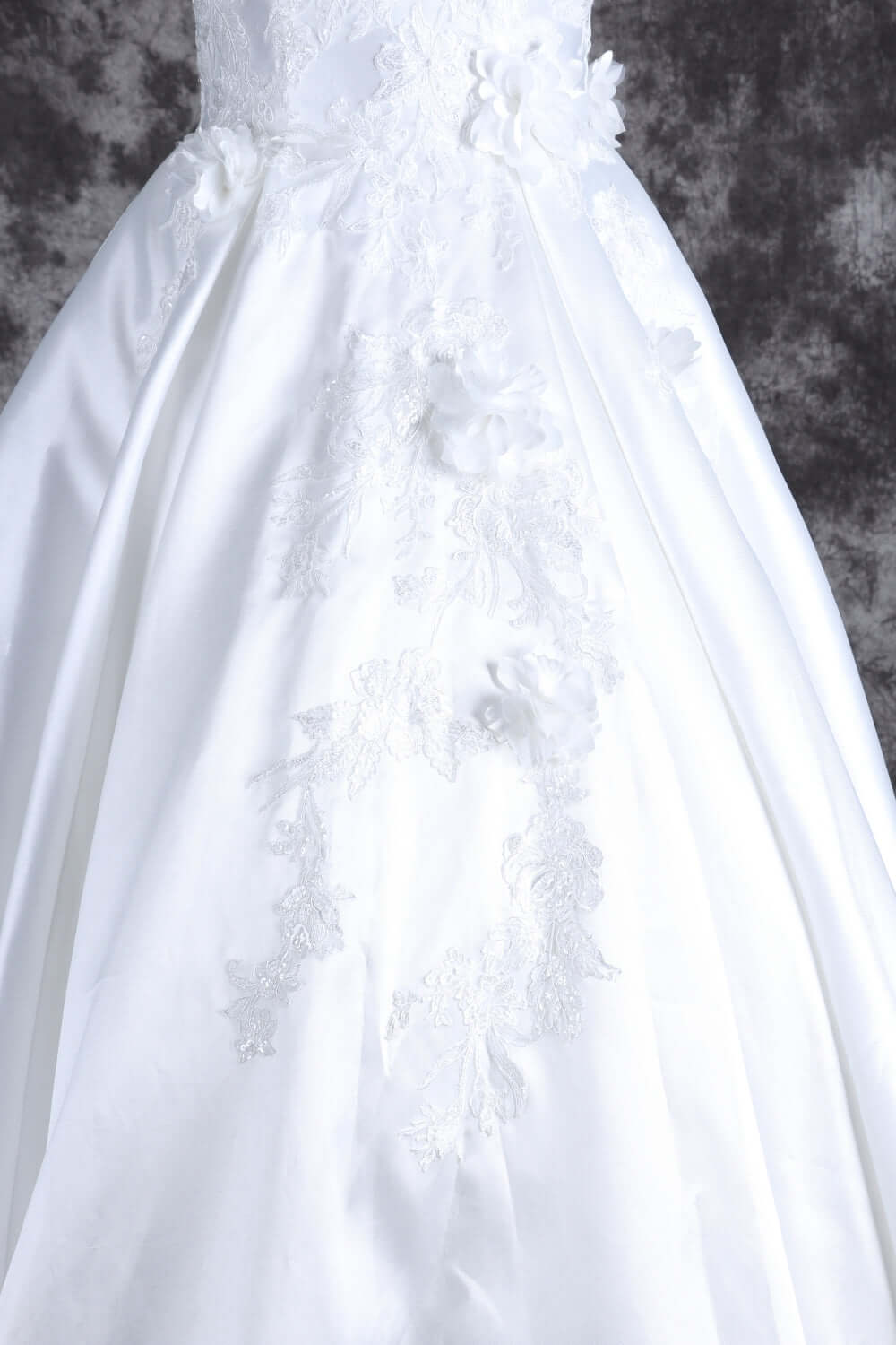 Elegant One-Shoulder Lace Satin Wedding Dress with Floral Appliqués and Ball Gown Silhouette – Perfect Bridal Gown for a Timeless Look |Pre order WL1015