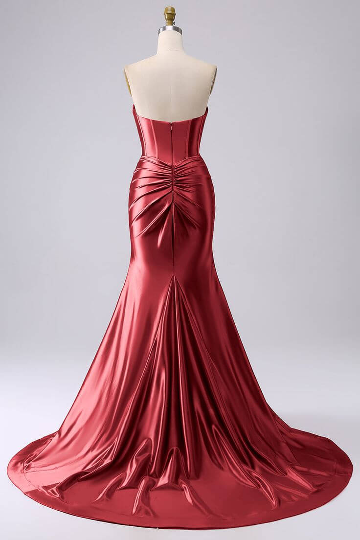 Elegant Burgundy Satin Strapless Evening Gown with Side Slit - Perfect for Prom and Formal Events