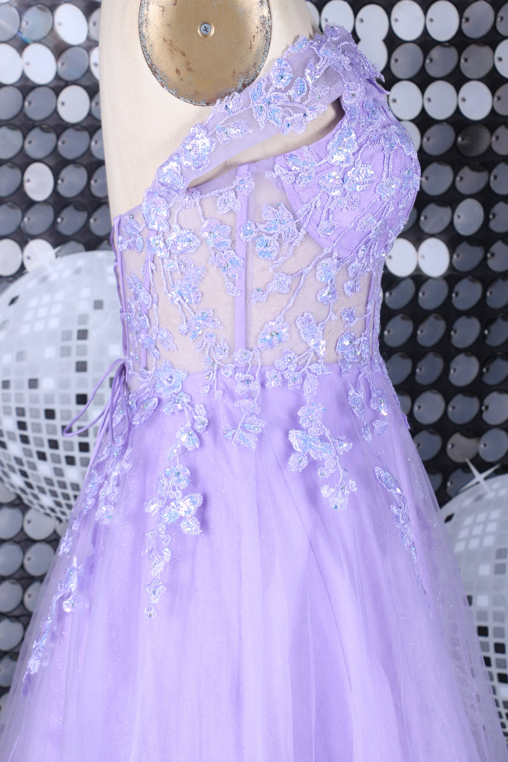 Dreamy lavender dress for quinceañera